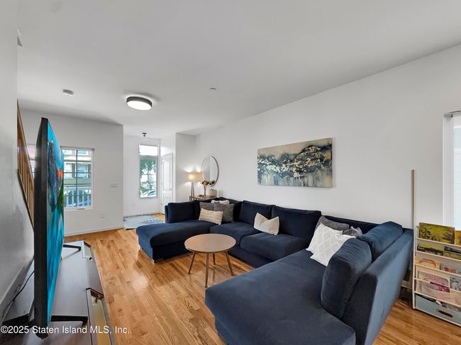 19 Scribner Ave | Image 6