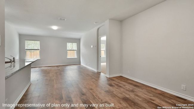 310 Steele Way, House other with 3 bedrooms, 2 bathrooms and null parking in Cibolo TX | Image 6