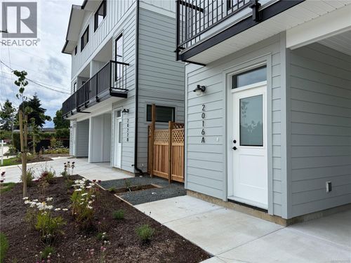 2016A Galerno Rd, Campbell River, BC, V9W | Card Image
