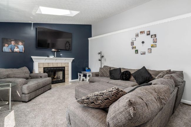 Family Room | Image 21