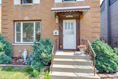 7345 S Washtenaw Avenue, House other with 3 bedrooms, 2 bathrooms and 2 parking in Chicago IL | Image 2