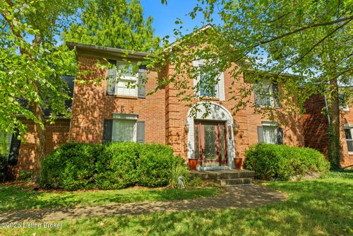1110 Juniper Springs Dr, Lyndon, KY, 40242-7657 | Card Image