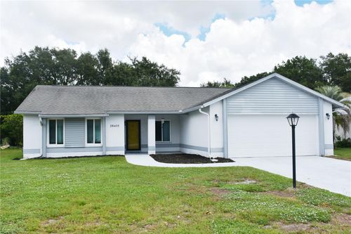 28435 Trident Ct, WESLEY CHAPEL, FL, 33543-5324 | Card Image