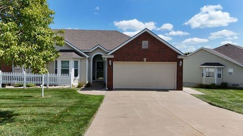 2901 Eastbrook Court, St Joseph, MO, 64506 | Card Image