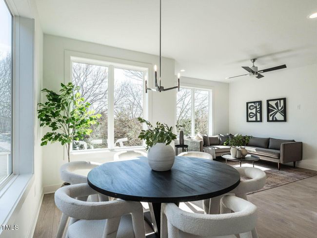 013-1280x960-dining-family | Image 6