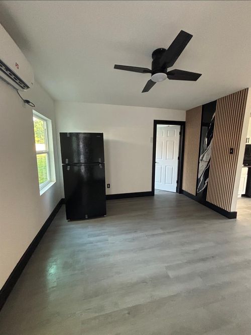 1-7213 Moline St, Houston, TX, 77087-4236 | Card Image