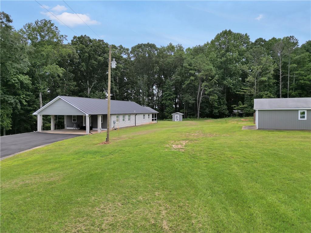 Swan Lake Rd, Stockbridge, GA 30281