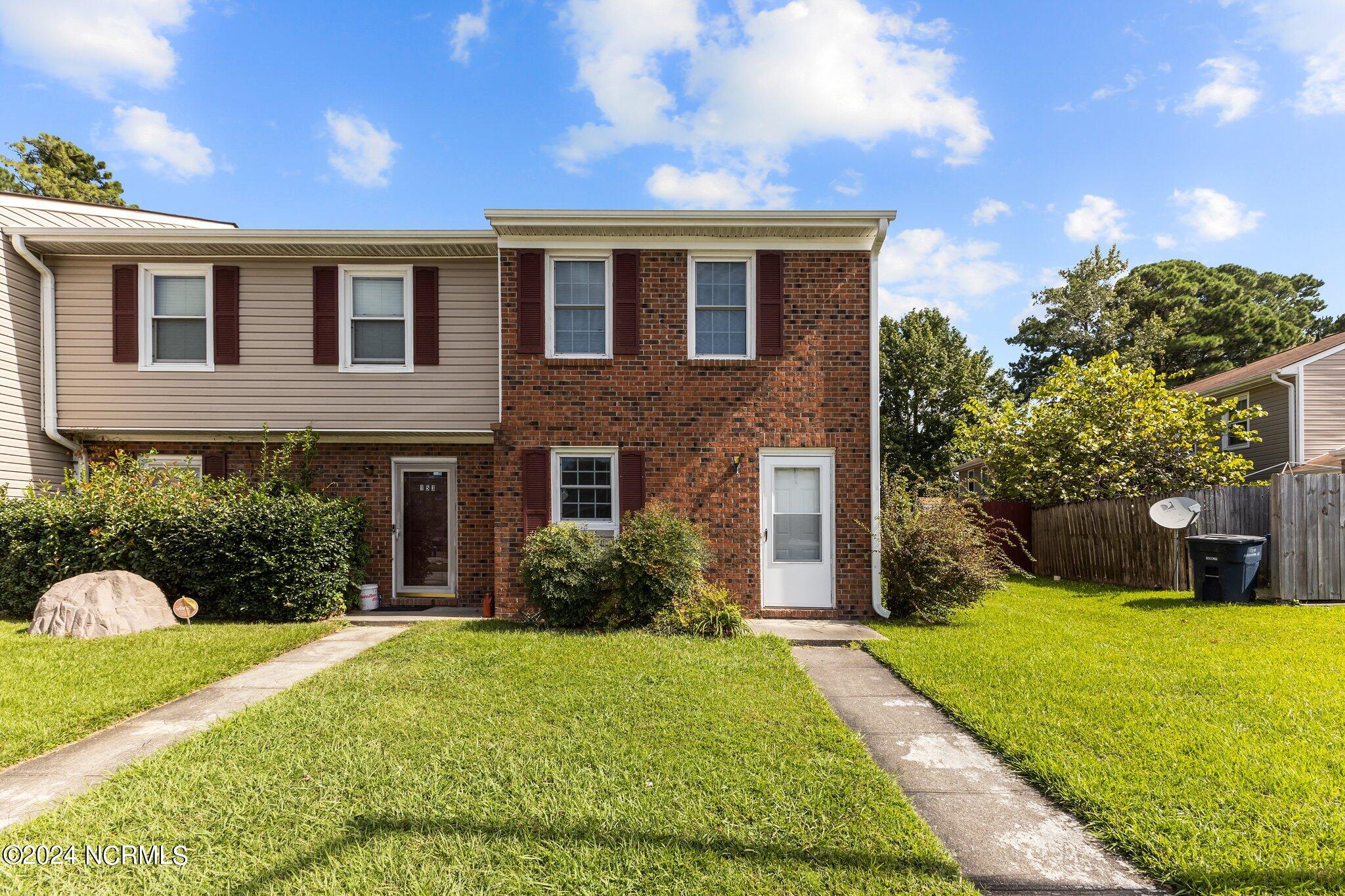 King George Ct, Jacksonville, NC 28546