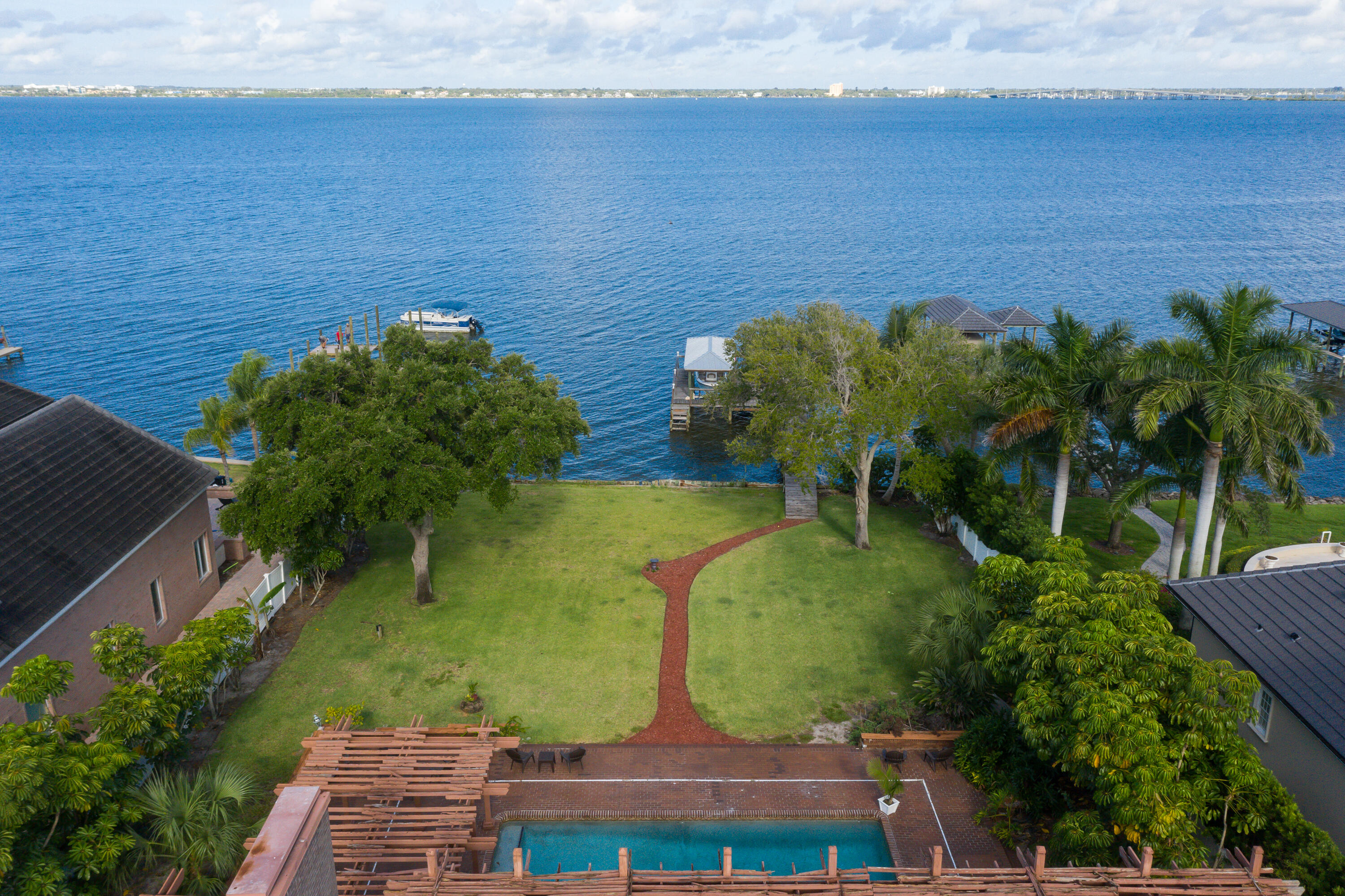 Riverside Dr, Indialantic, FL 32903