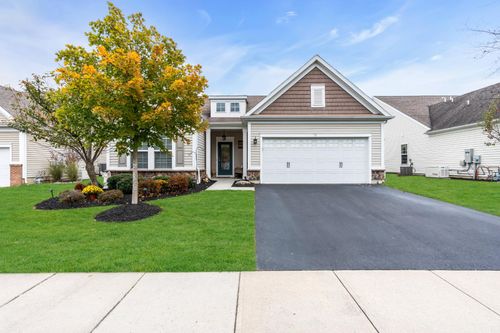 31 W Da Vinci Way, Farmingdale, NJ, 07727-4341 | Card Image