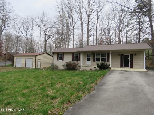 120 Coffee Dr, Helenwood, TN, 37755-5313 | Card Image