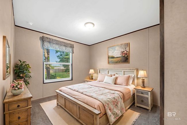 Bedroom | Image 17