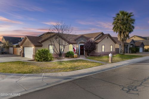 484 N Eagle Meadow Loop, Thatcher, AZ, 85552 | Card Image