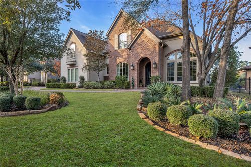 75 S Player Crest Cir, The Woodlands, TX, 77382-1809 | Card Image