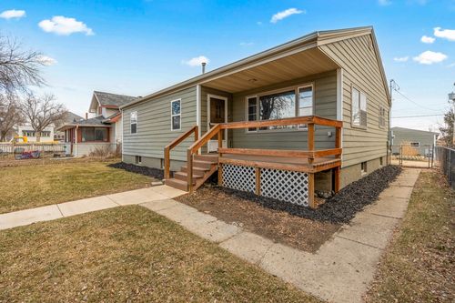 1016 1st Street W, Roundup, MT, 59072 | Card Image