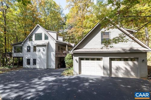 12 Powderhorn Ln, WINTERGREEN RESORT, VA, 22967-8204 | Card Image