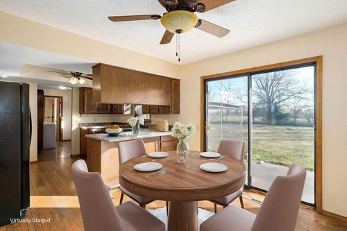 8610 N Farm Road 53, Walnut Grove, MO, 65770-8206 | Card Image