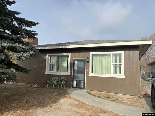 109 E Brooks St, Rawlins, WY, 82301-4362 | Card Image