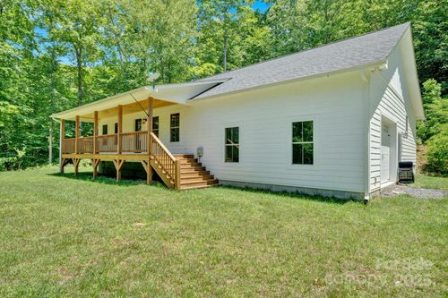 155 Pebble Ridge Rd, Spruce Pine, NC, 28777-5661 | Card Image