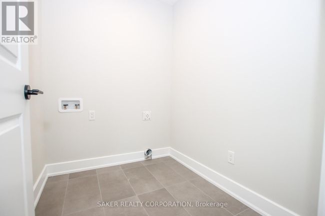 587 Regent St, Townhouse with 3 bedrooms, 3 bathrooms and 3 parking in Mount Brydges ON | Image 15