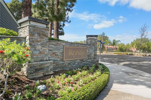 271 Haverfield, Newport Beach, CA, 92660-4224 | Card Image