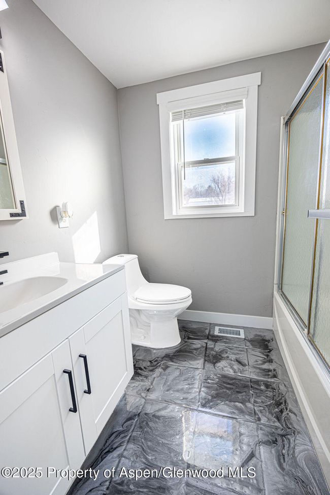 455 E 7 Th St, House other with 3 bedrooms, 1 bathrooms and null parking in Craig CO | Image 20