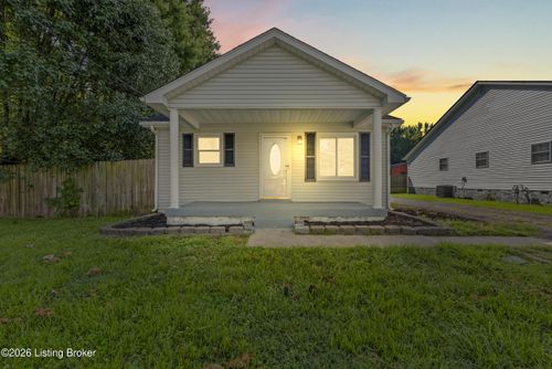 9745 Mason Ln, Fairdale, KY, 40118-9551 | Card Image