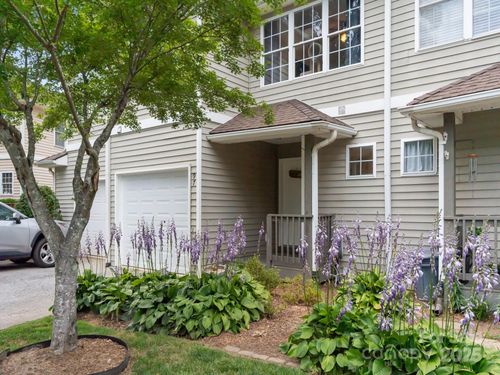 97 Farm Ln, Mills River, NC, 28759-4642 | Card Image