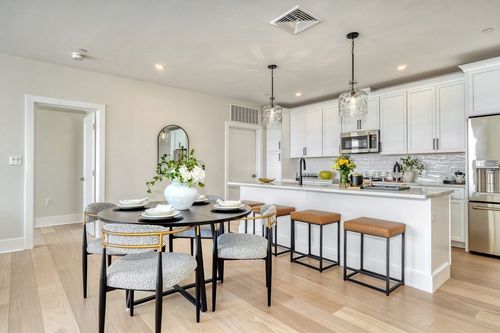 apt-309-62 Foundry St, Wakefield, MA, 01880-3270 | Card Image