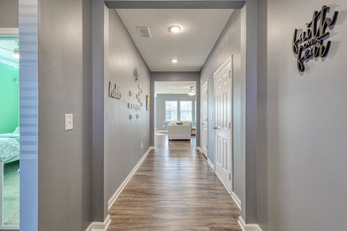 542 New Cut Meadows Rd, Inman, SC, 29349-5200 | Card Image