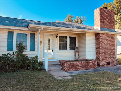 4136 S 39th West Ave, Tulsa, OK, 74107-6344 | Card Image