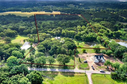 294 Fleming Rd, Bells, TX, 75414-2252 | Card Image