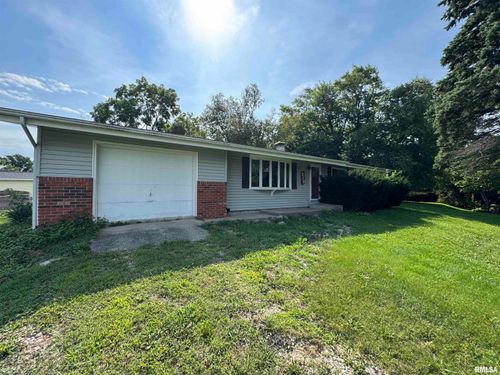 217 S Mill St, Wataga, IL, 61488-5100 | Card Image