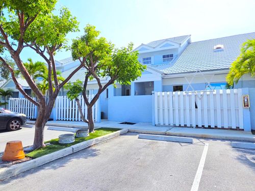 b4-320 Se 2nd Ave, Deerfield Beach, FL, 33441-4700 | Card Image