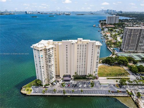 17f-11111 Biscayne Blvd, Miami, FL, 33181-3404 | Card Image