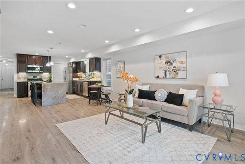1117 31st St, Richmond, VA, 23223-6701 | Card Image