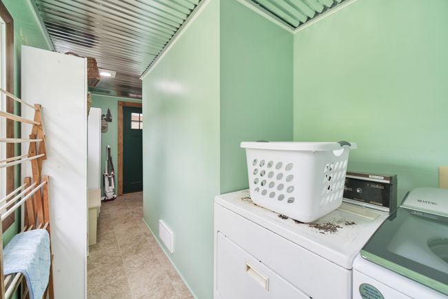 3750 River Rd, House other with 3 bedrooms, 2 bathrooms and null parking in Manistee MI | Image 25