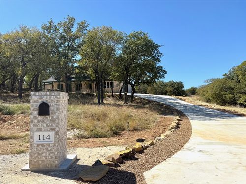 114 Ridgeline Dr, Chico, TX, 76431 | Card Image