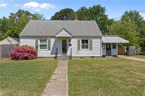 104 Oregon Ave, Portsmouth, VA, 23701-2545 | Card Image