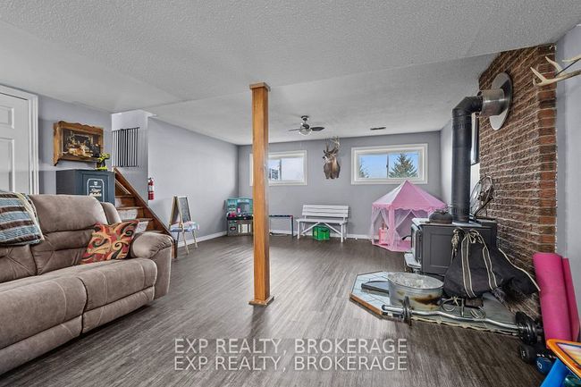 701 Highway 95 N/A, House other with 3 bedrooms, 2 bathrooms and 8 parking in Frontenac Islands ON | Image 28