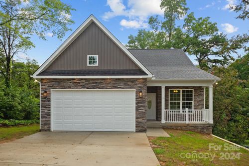 836 Garner St, Mocksville, NC, 27028-2006 | Card Image