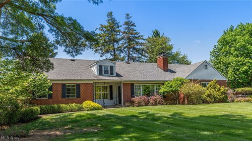 3155 E Highland Dr, Zanesville, OH, 43701-1298 | Card Image