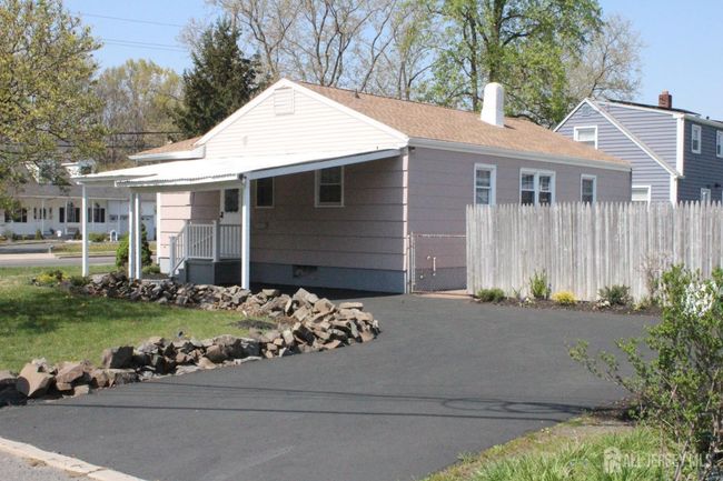 2 Haven Ter, House other with 3 bedrooms, 1 bathrooms and null parking in Parlin NJ | Image 25