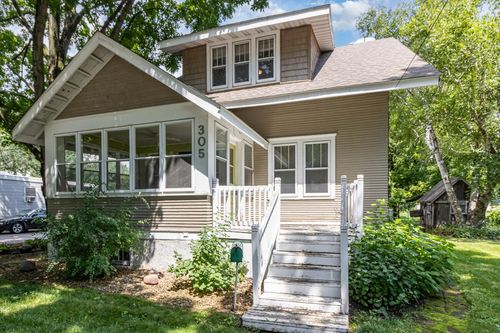 305 Elm Ave Se, Montgomery, MN, 56069-1632 | Card Image