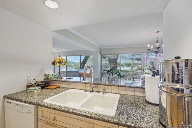 APT-1D - 1000 Guadalupe St, Condo with 2 bedrooms, 2 bathrooms and null parking in Kerrville TX | Image 17