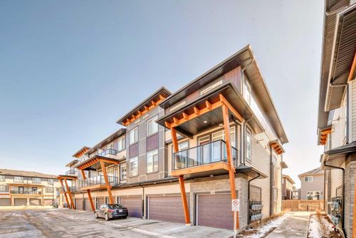 411-10060 46 Street Ne, Calgary, AB, T3J2H8 | Card Image