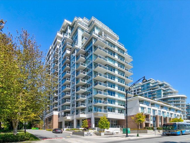 1007 - 15165 Thrift Avenue, Condo with 2 bedrooms, 2 bathrooms and 2 parking in White Rock BC | Image 28