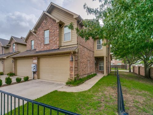 1947 Sherburne St, Lewisville, TX, 75067-9007 | Card Image
