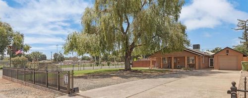 242 3rd Street, Galt, CA, 95632 | Card Image