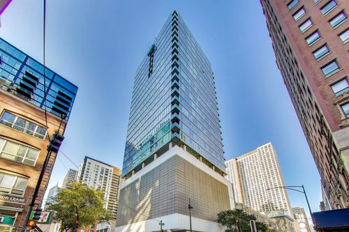 apt-1306-550 N Saint Clair St, Chicago, IL, 60611-4396 | Card Image